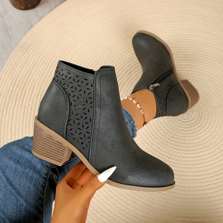 Avery | Women&