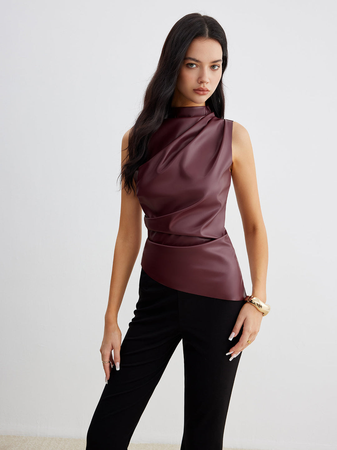 Women’s Chic Sleeveless High Neck Top
