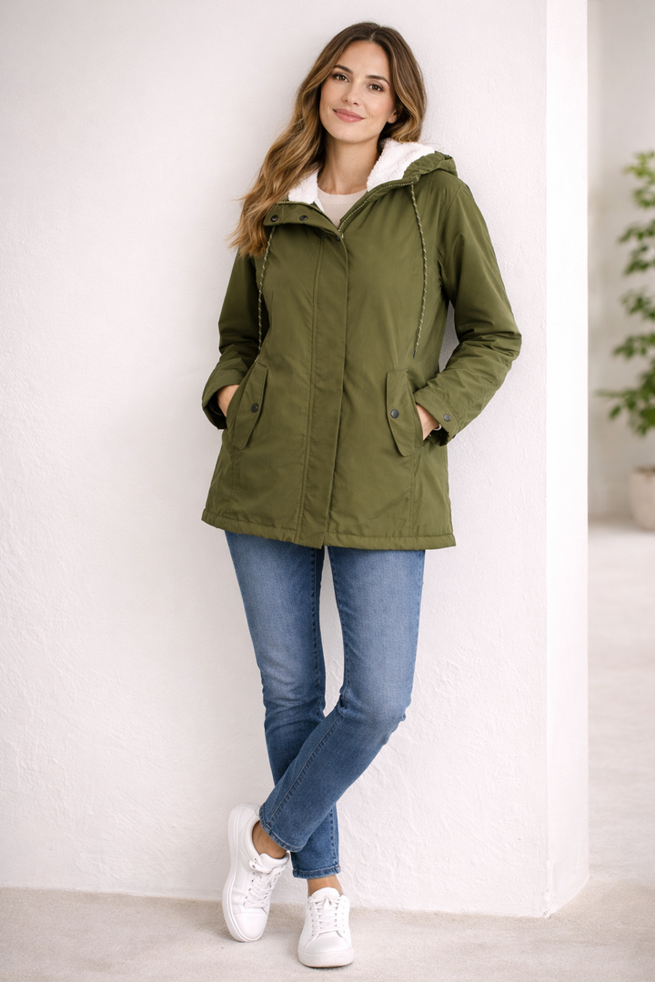 Brynn | Women&