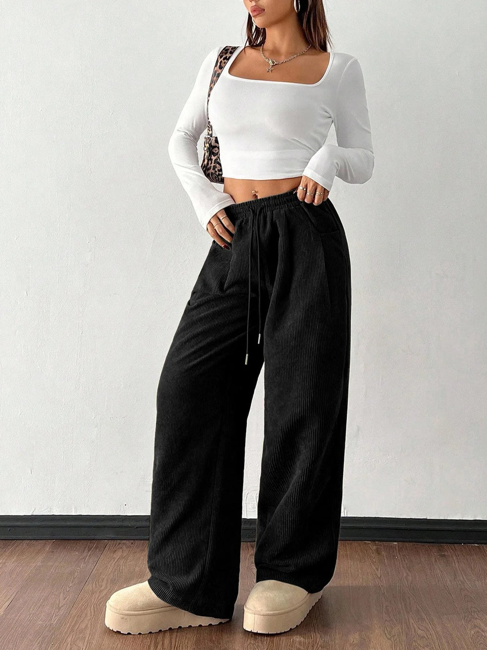 Sienna | Women's Relaxed Corduroy Wide-Leg Pants