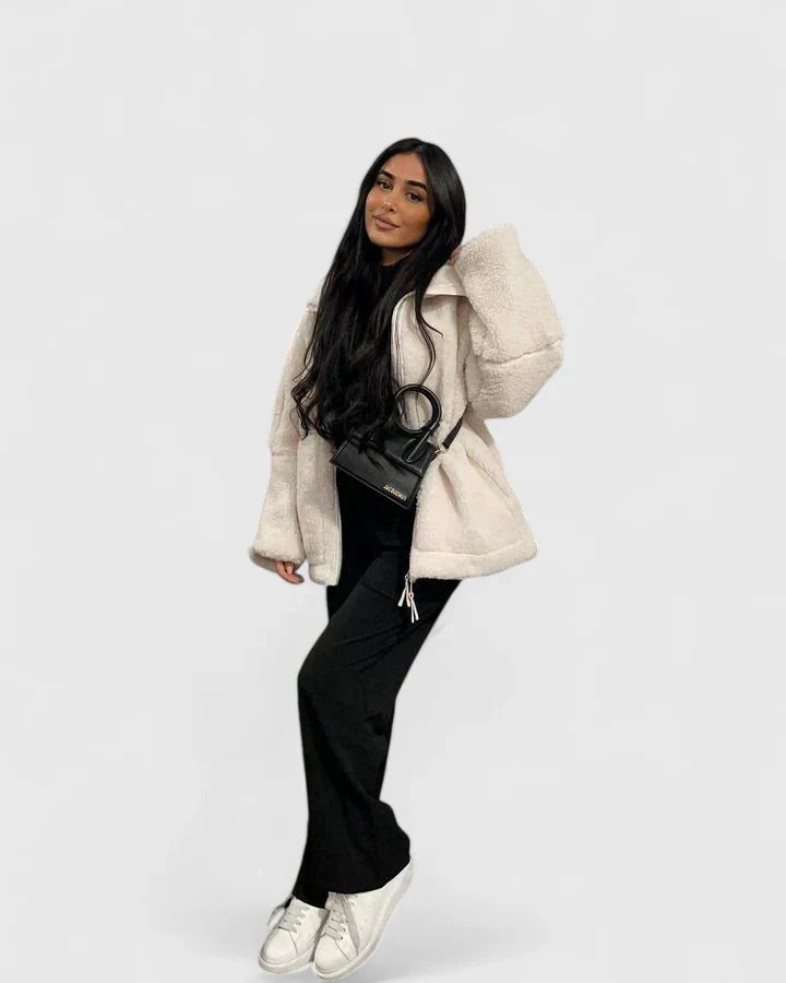 Tia | Women&