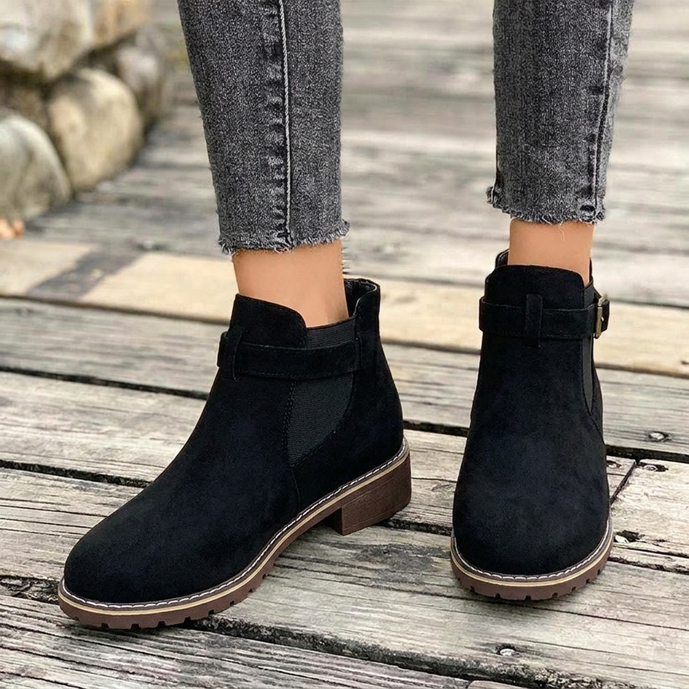 Valentina | Women's Buckled Block Heel Chelsea Boots