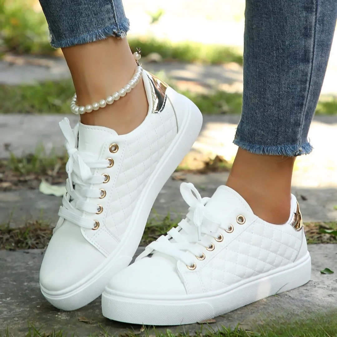 Women's Quilted Orthopedic Sneakers